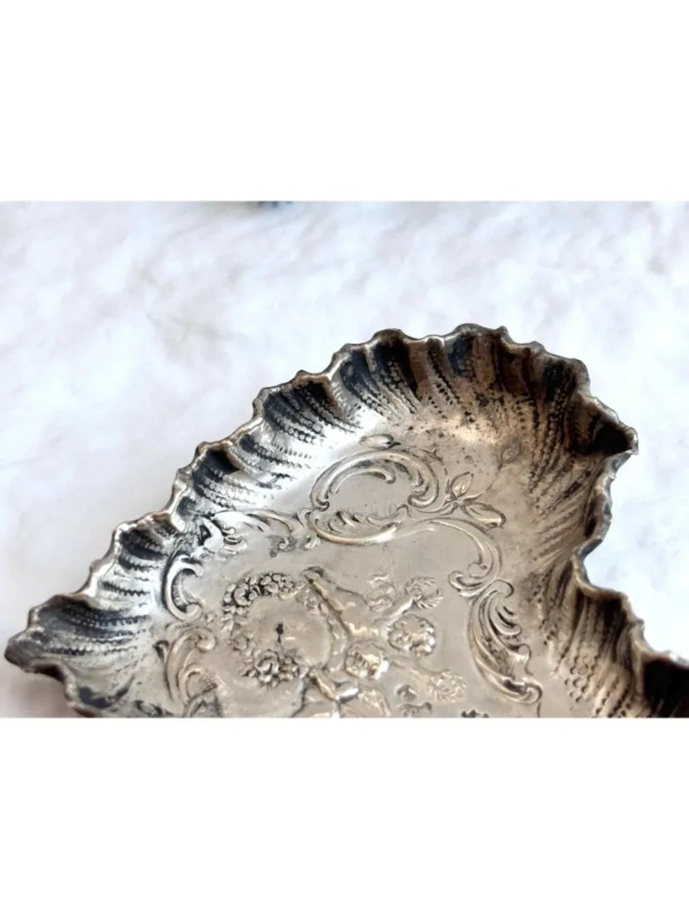 RARE Repousse Cherub Floral Vintage Sterling Silver Heart Shaped Scalloped Dish
